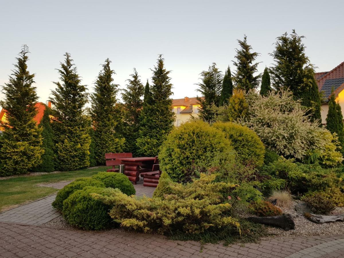 Bed and Breakfast Posejdon Ustronie Morskie Exterior foto