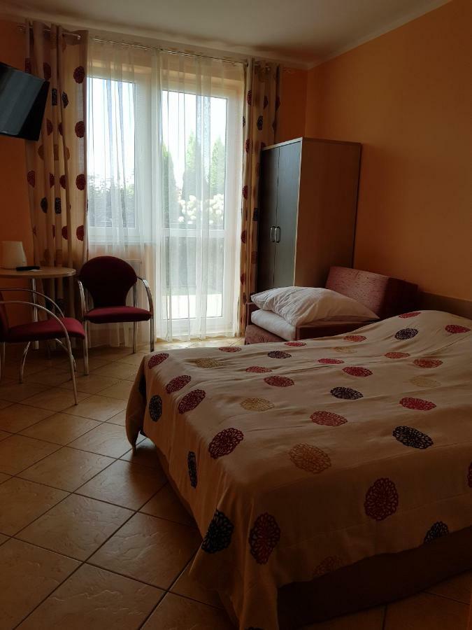 Bed and Breakfast Posejdon Ustronie Morskie Exterior foto